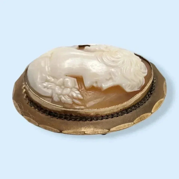 Vintage 12K GF Cameo Brooch - Picture 3 of 8